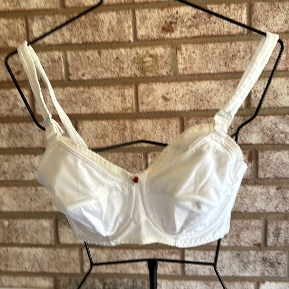 Nos Vintage Pinup Nursing Bra 32 E old stock Underwire Metal Hooks USA Made